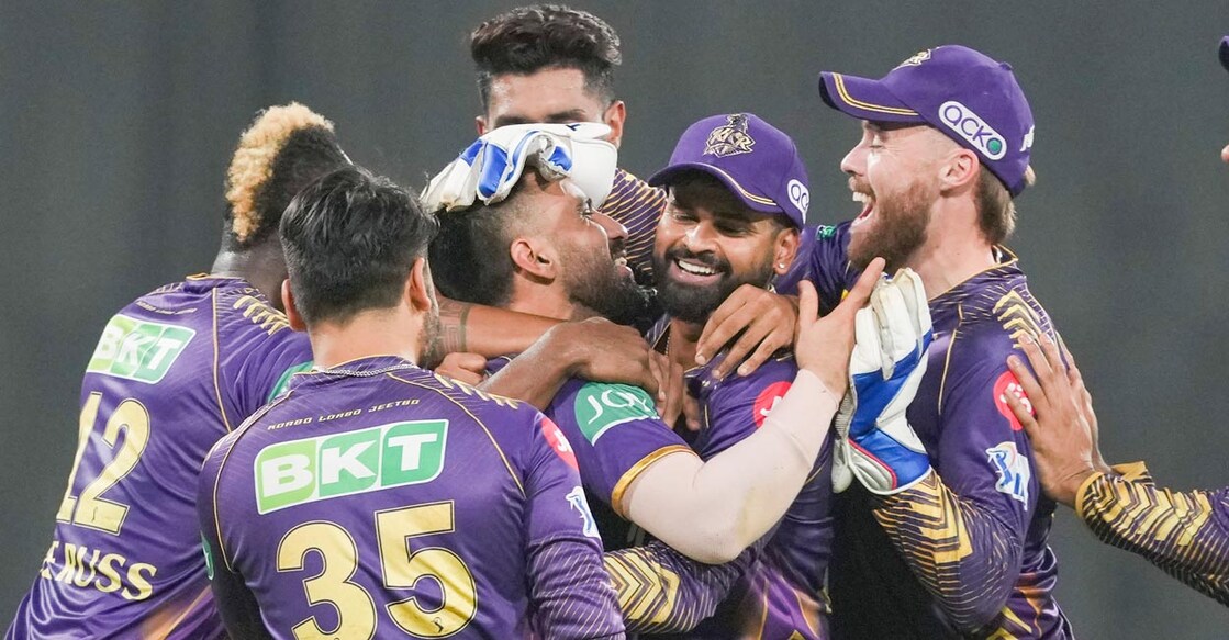 Kolkata Knight Riders Kolkata Knight Riders players celebrate the fall of a wicket. Photo: PTI/Shahbaz Khan