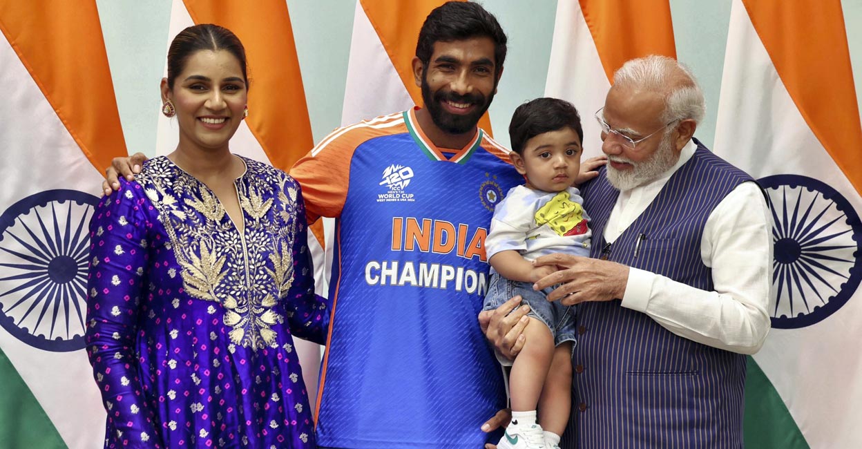 Have been living a dream, says grateful Bumrah Jasprit Bumrah and family with Prime Minister Narendra Modi. File photo: PTI