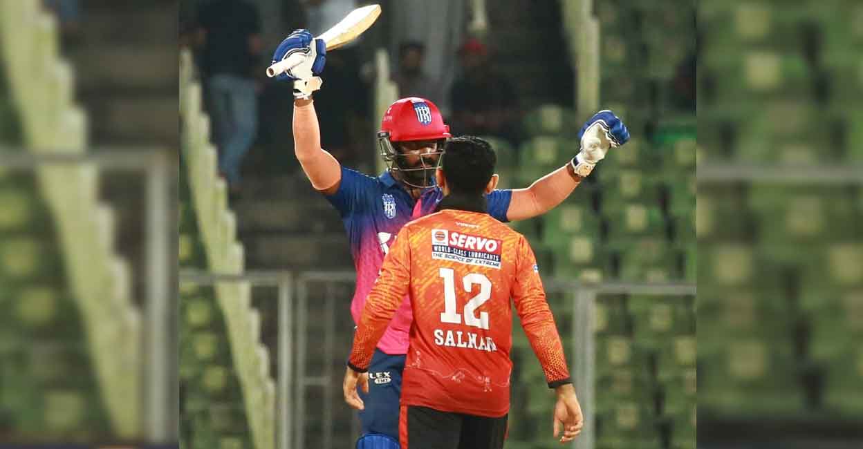 Salman Nizar's unbeaten 72 for Calicut Globstars went in vain as Abdul Basith (batter) inspired Trivandrum Royals to win with a 50 not out. Photo: Special arrangement