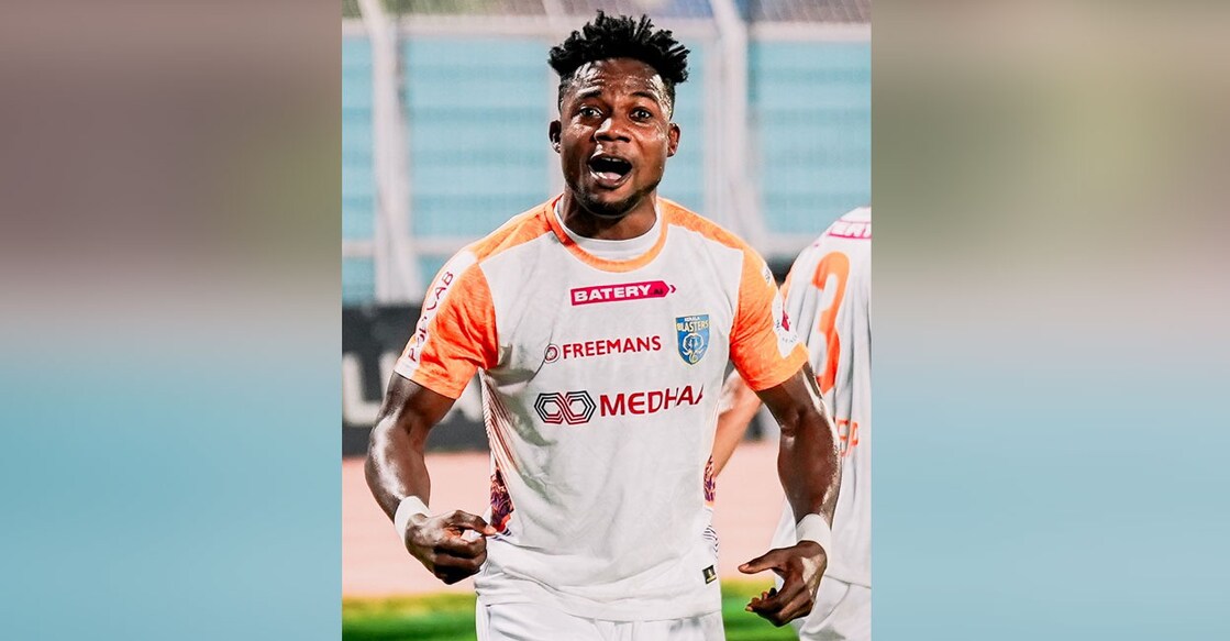 Kerala Blasters' substitute Kwame Peprah celebrates his goal agaiinst Mohammedan Sporting in the ISL in Kolkata on Sunday. Photo: ISL