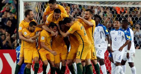 Jedinak scores hat-trick to send Australia to World Cup