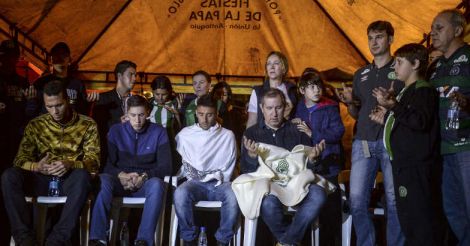 Chape make emotional return to crash scene in Colombia