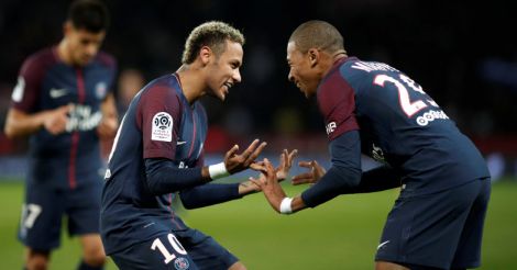 Own goals earn PSG 2-0 home win against Lyon
