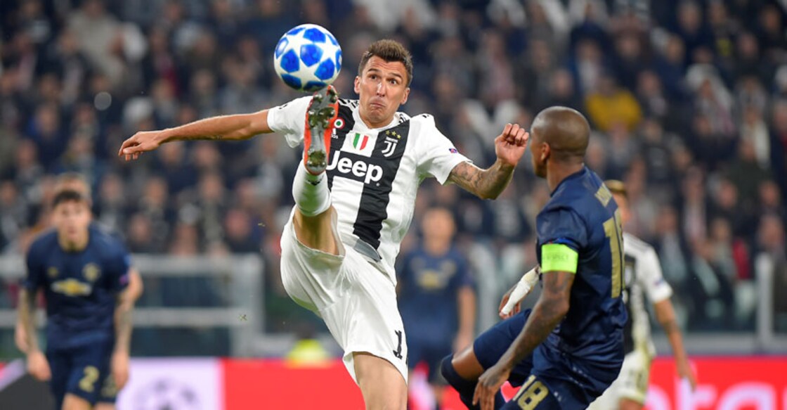 United snatch extraordinary win against Juventus, thanks to Mata's late free kick