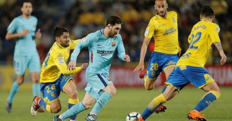 Barca lead by five points after draw at Las Palmas