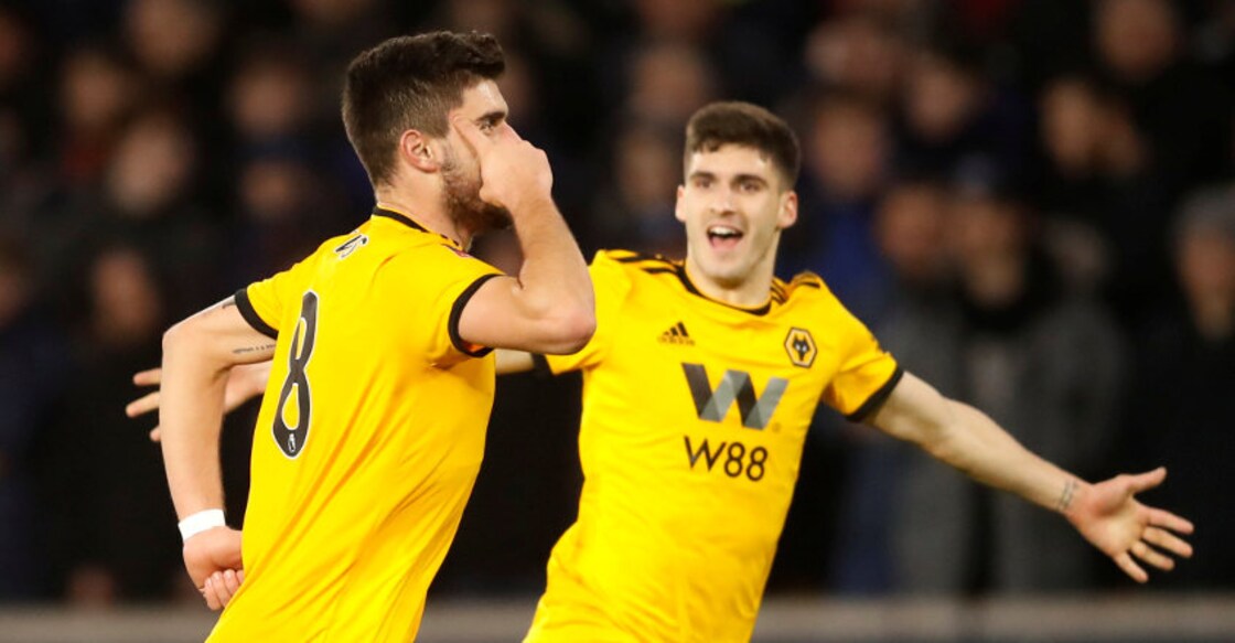 Liverpool knocked out of FA Cup by Wolves