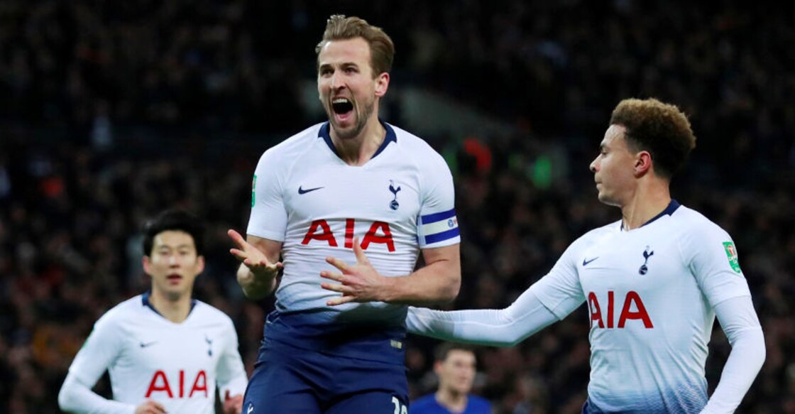 Kane's VAR penalty gives Tottenham edge over Chelsea