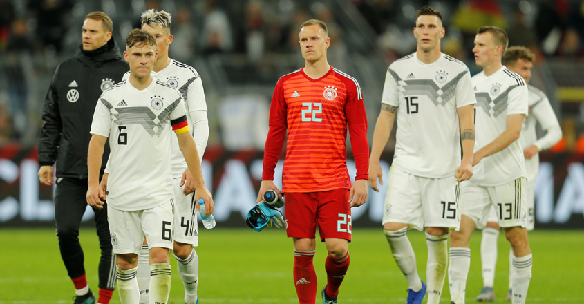 Germany waste two-goal lead to draw 2-2 with Argentina