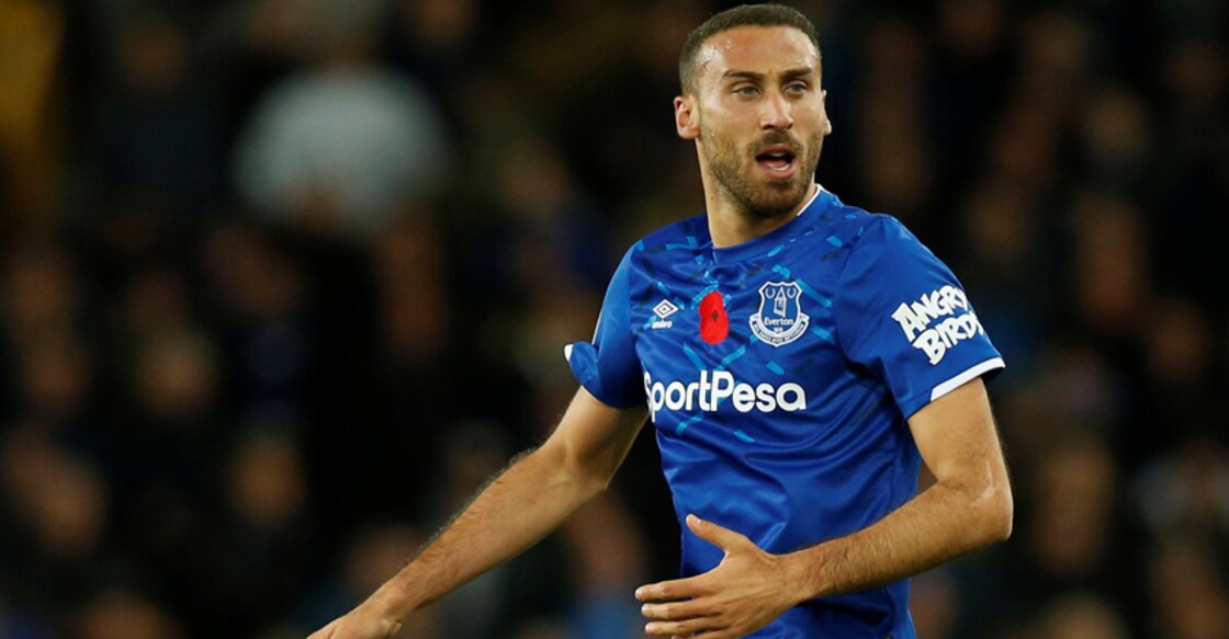 Tosun rescues point for Everton in match marred by Gomes injury