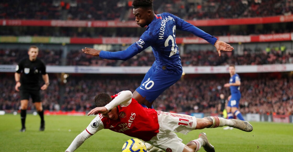 Arteta rocked as Chelsea sink Arsenal with late fightback