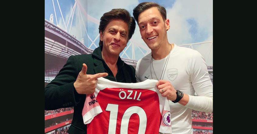 When Shah Rukh Khan met Mesut Ozil When Shah Rukh Khan met Mesut Ozil