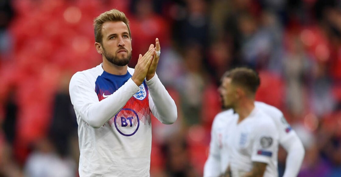 Kane nets hat-trick as England romp past Bulgaria