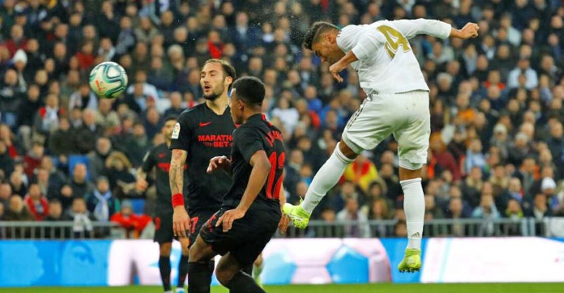 Casemiro double as Real see off Sevilla, who rage against VAR