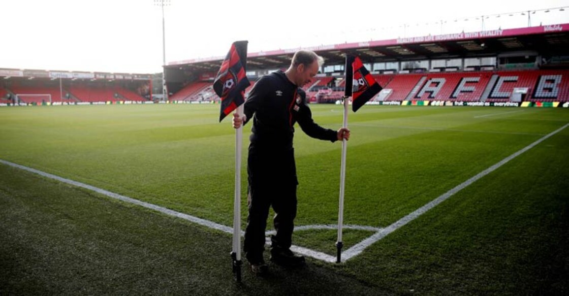 Premier League extends shutdown with end-date left open