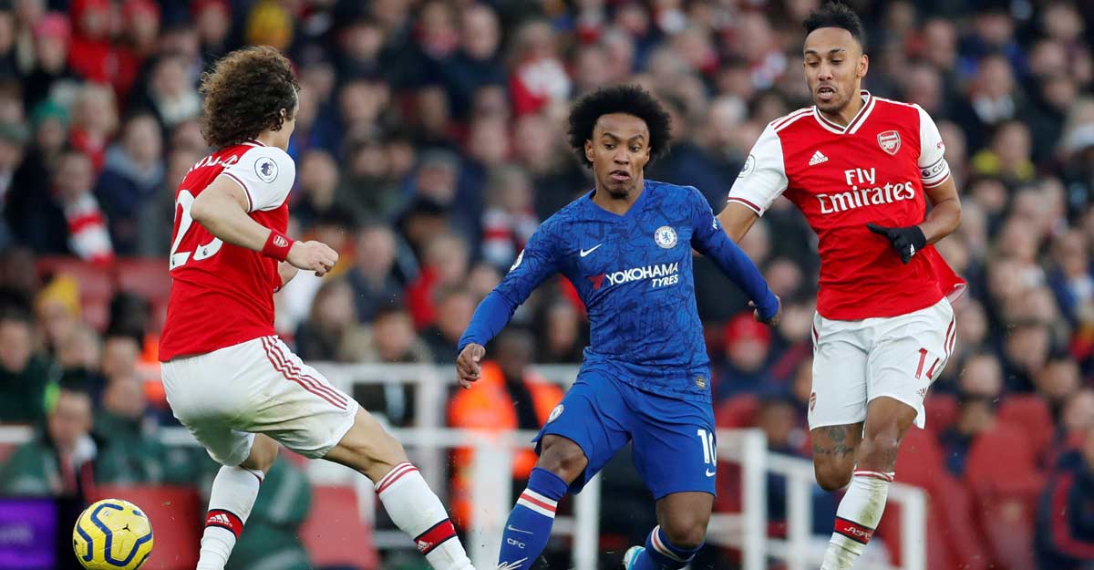 Willian moves to Arsenal