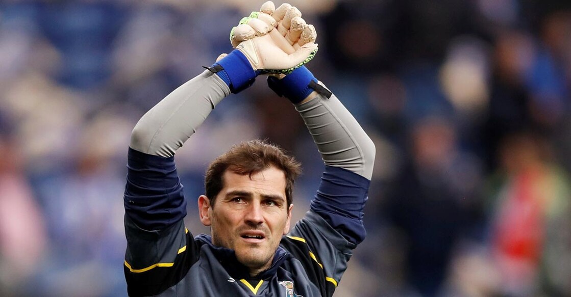 Iker Casillas Đôi Tay Của Danh Hiệu - Huyền Thoại Thủ Môn Và Những Câu Chuyện Thú Vị