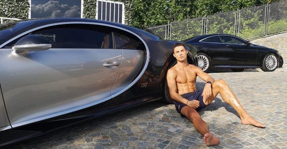 Ronaldo collection store