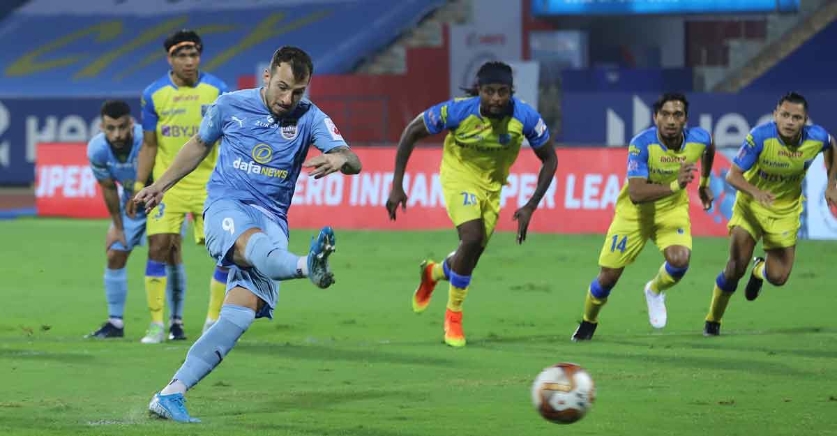 le-fondre-penalty Mumbai shot into lead as early as the third minute when Adam Le Fondre scored from the penalty spot. Photo: ISL