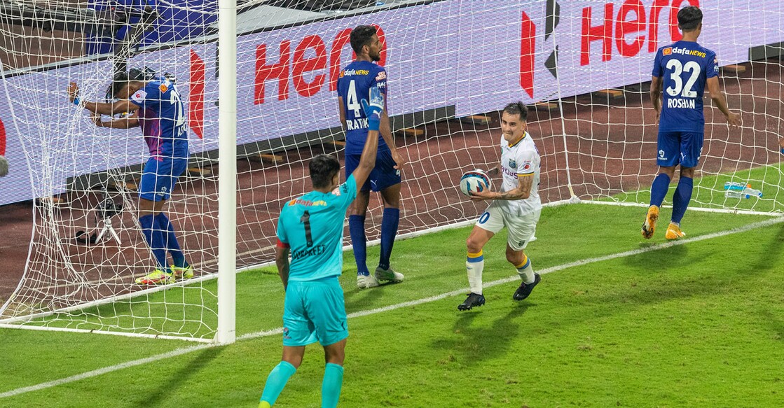 Ashique KurunIyan own goal