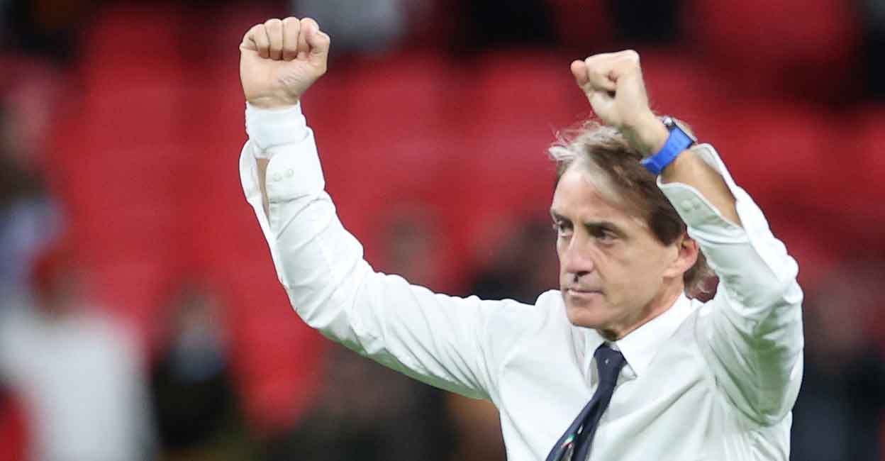  Roberto Mancini 