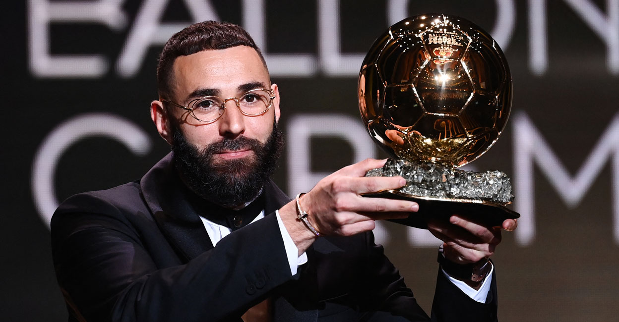 FBL-AWARD-BALLON D'OR-2022 Real Madrid's French forward Karim Benzema receives the Ballon d'Or award during the 2022 Ballon d'Or France Football award ceremony at the Theatre du Chatelet in Paris on Tuesday. Photo: AFP/ Franck Fife