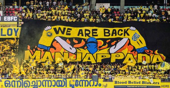 Kerala Blasters fans a Kerala Blasters fans a