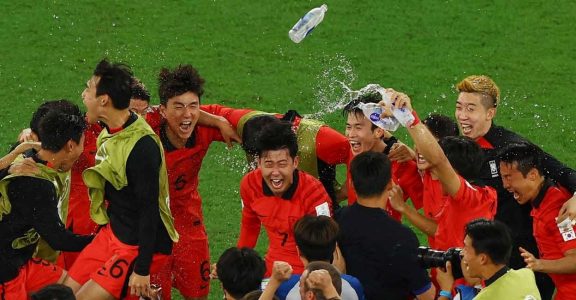 SOCCER-WORLDCUP-KOR-POR-REPORT SOCCER-WORLDCUP-KOR-POR-REPORT