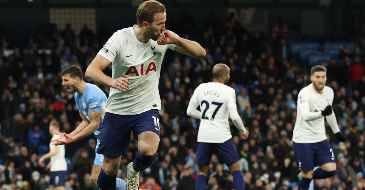 Man City held again in six-goal Spurs thriller, Liverpool move