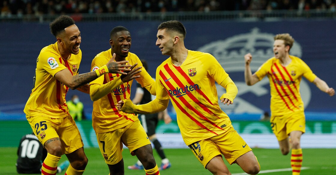 Barcelona's Ferran Torres celebrates with teammates after scoring their third goal. Photo: Reuters/Susana Vera