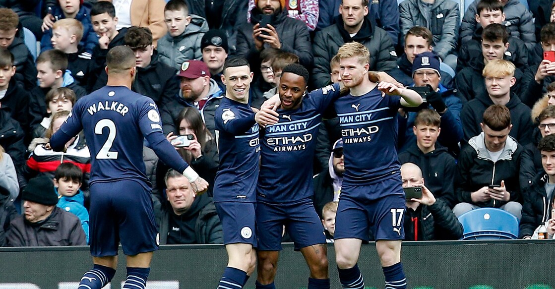 Manchester City's Kevin De Bruyne celebrates with Raheem Sterling, Phil Foden and Kyle Walker after scoring their first goal. Photo: Reuters/Craig Brough