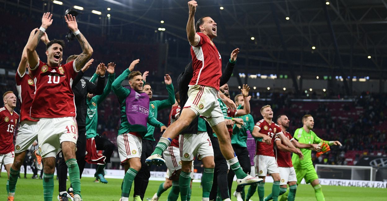 Soccer Football - UEFA Nations League - Group C - Germany v Hungary - Red Bull Arena, Leipzig, Germany - September 23, 2022 Hungary players celebrate after the match. Photo: Reuters.  