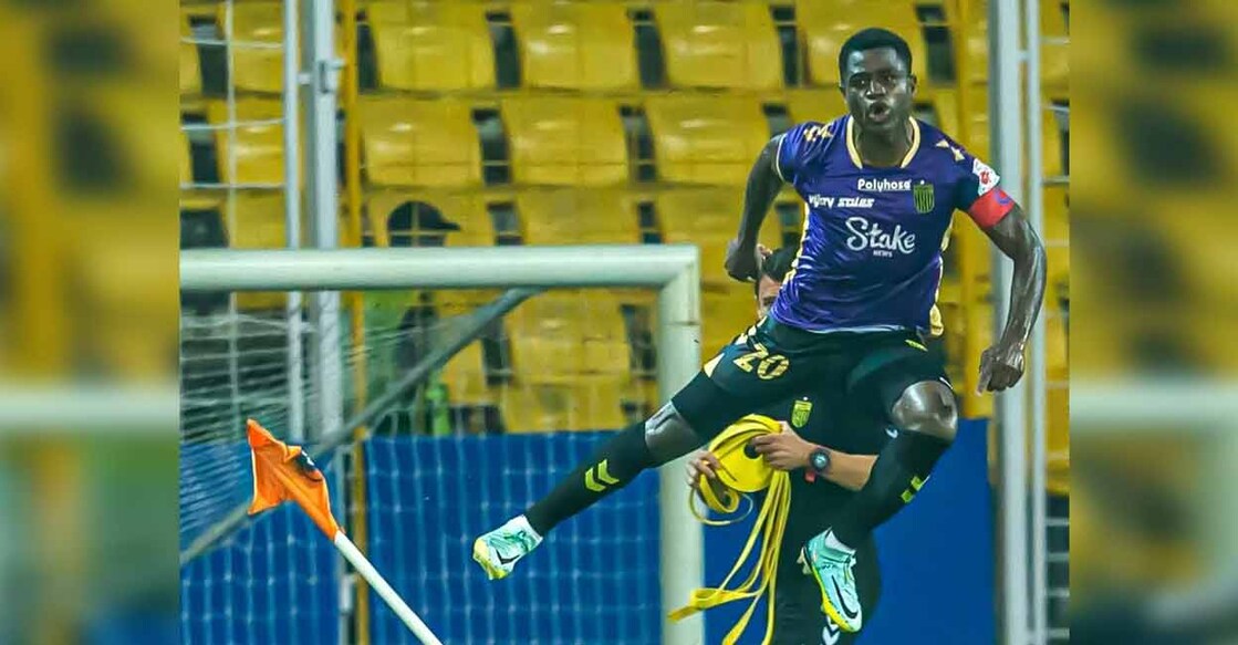 Bart Ogbeche celebrates scoring a goal for Hyderabad against Goa. Photo: Twitter/ @IndSuperLeague