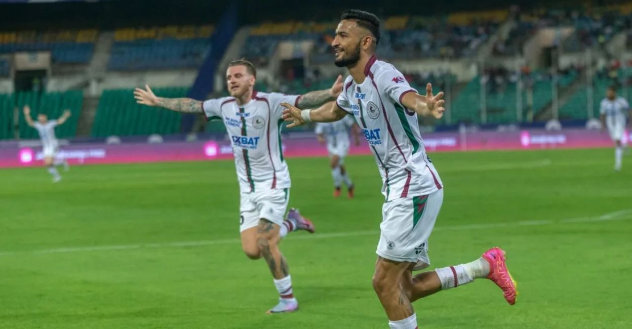 Untitled design - 1 Mohun Bagan players celebrate a goal against Chennaiyin FC. Photo: ISL