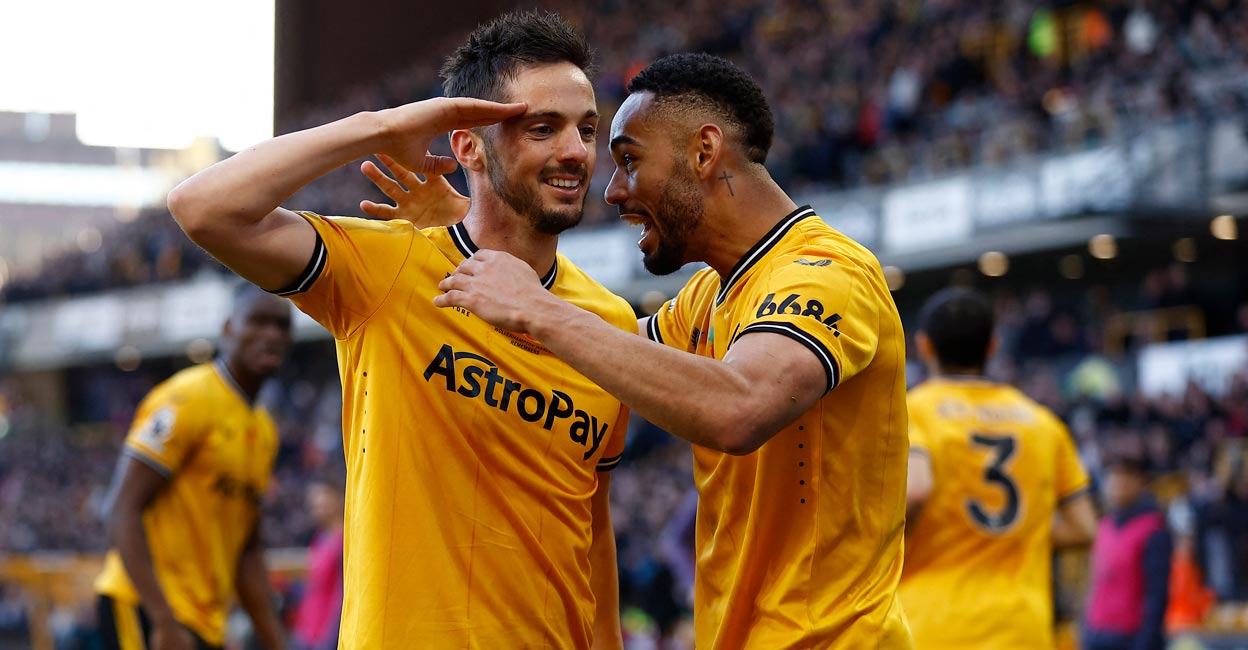Wolves stun Spurs with stoppage-time goals