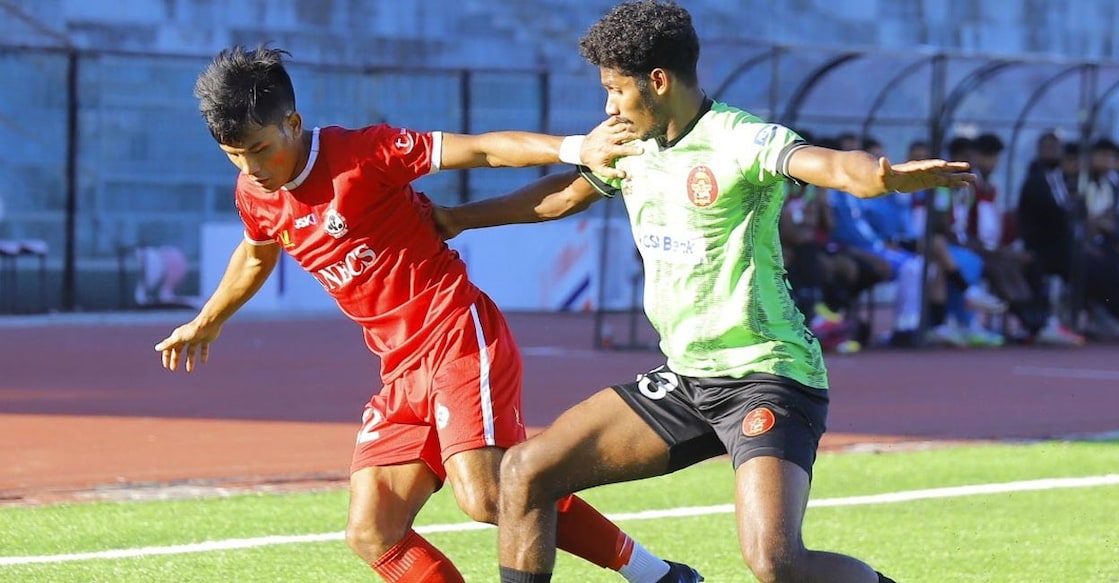 Action from the Aizawl FC-Gokulam Kerala match. Photo: X@ILeague_aiff