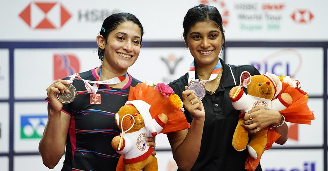 Ashwini Ponnappa and Tanisha Crasto pose with the medals. Photo: PTI
