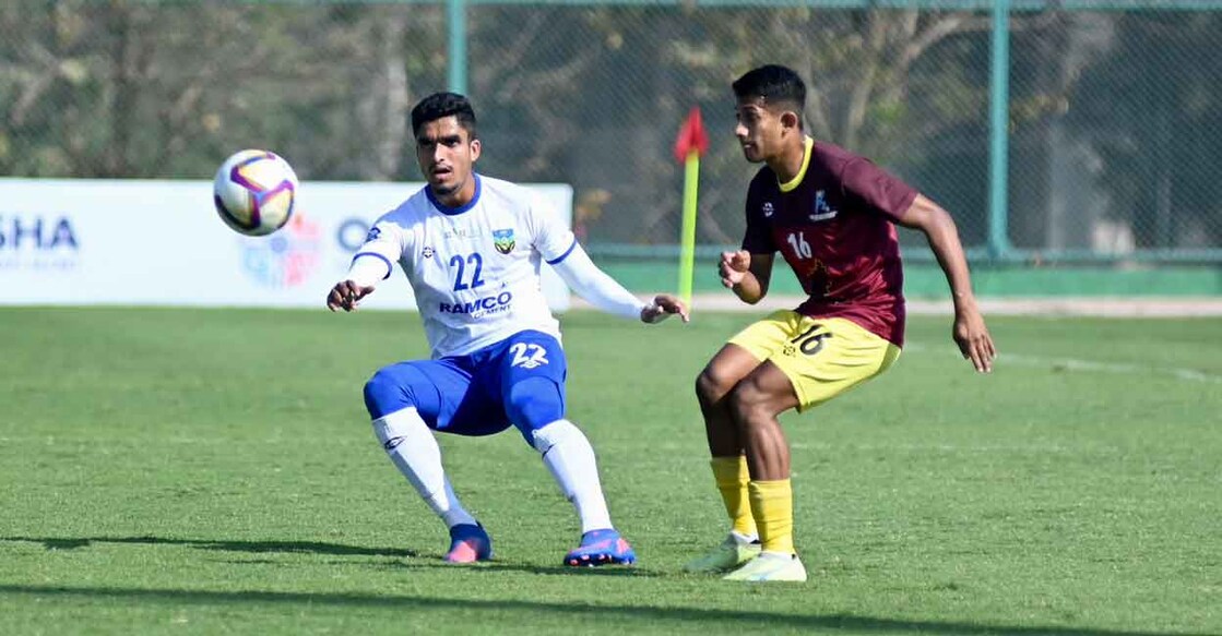 Action from the Kerala-Karnataka match. Photo: Twitter@IndianFootball
