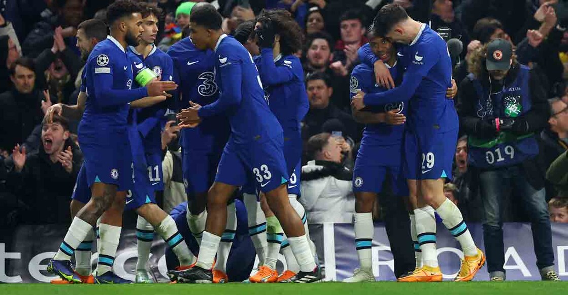Chelsea's Raheem Sterling celebrates scoring their first goal with teammates. Photo: REUTERS/Hannah Mckay