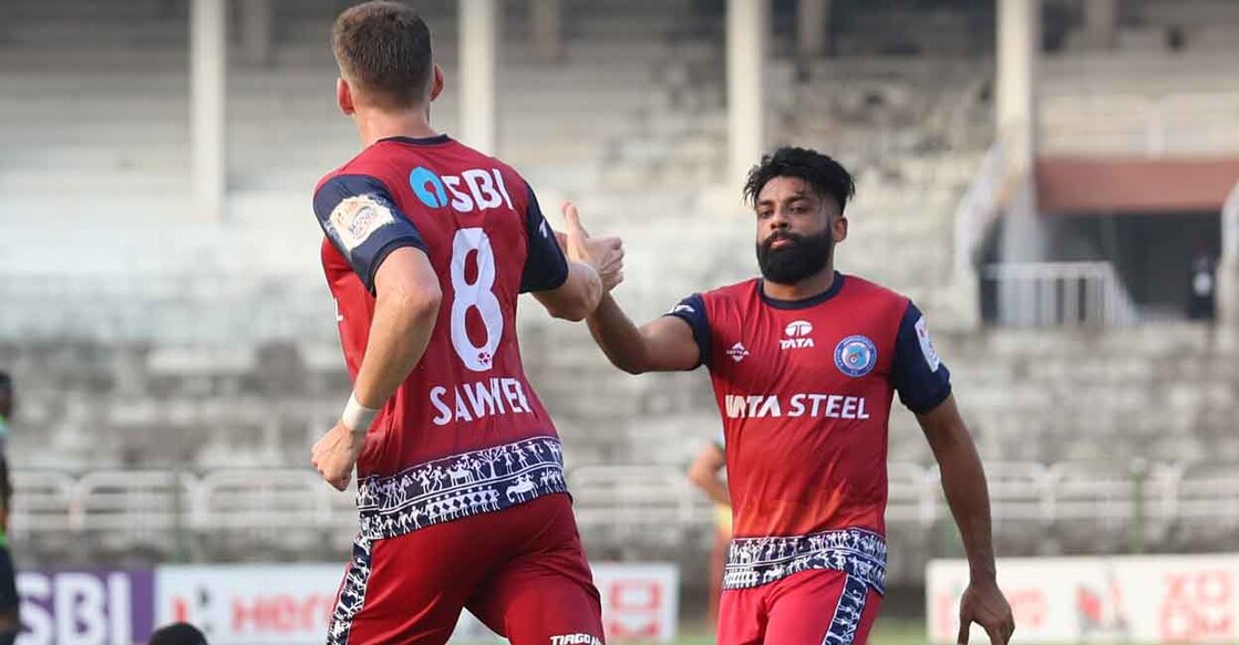 Jamshedpur FC players celebrate a goal. Photo: Twitetr@IndianFootball