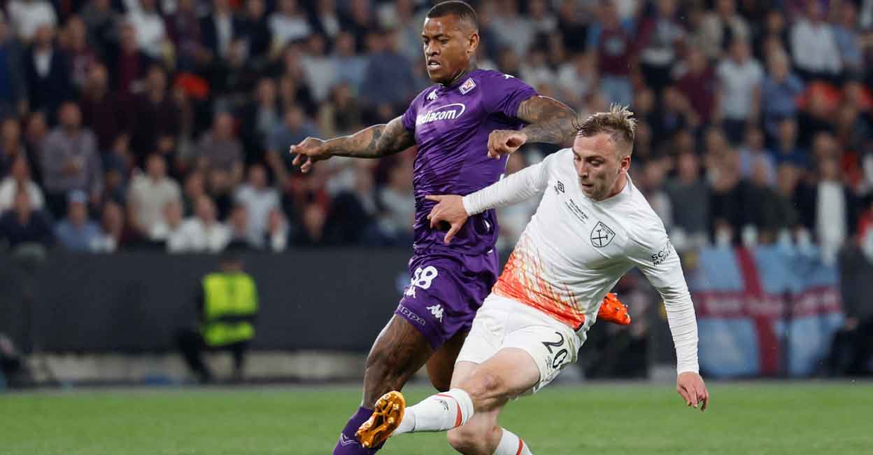 Jarrod Bowen West Ham United's Jarrod Bowen, right, scores the winner. Photo: Reuters/David W Cerny