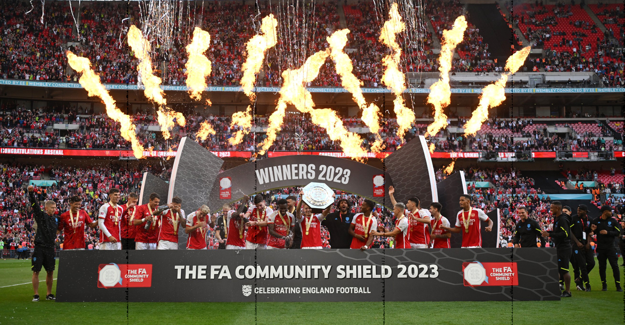 arsenal-community-shield Arsenal players and staff celebrate with the Community Shield. Photo: Twitter/@Arsenal