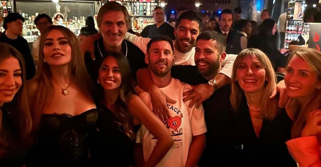Lionel Messi and friends pose for a click. Photo: IANS