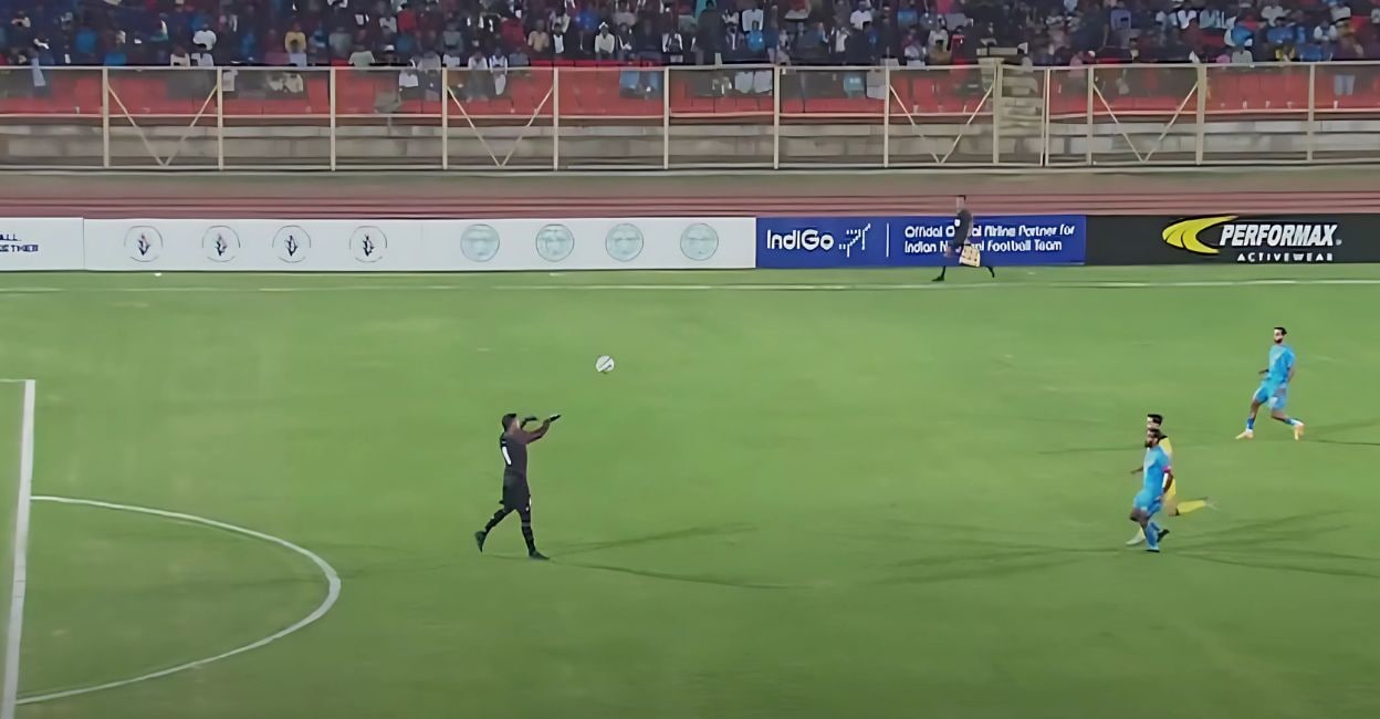 Untitled design - 2 India's Gurpreet Singh Sandhu, way out of his goal, tries to control the ball. He missed it, allowing an easy goal for Malaysia. Photo: Screengrab/JioCinema