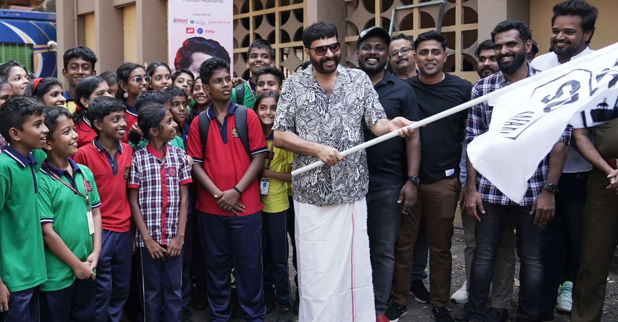mammootty-soccer-safari-flag-off Mammootty flags off 'Soccer Safari' as N P Pradeep, Rino Anto and C K Vineeth pose alongside at a movie location in Kochi on Saturday. Photo: Special arrangement