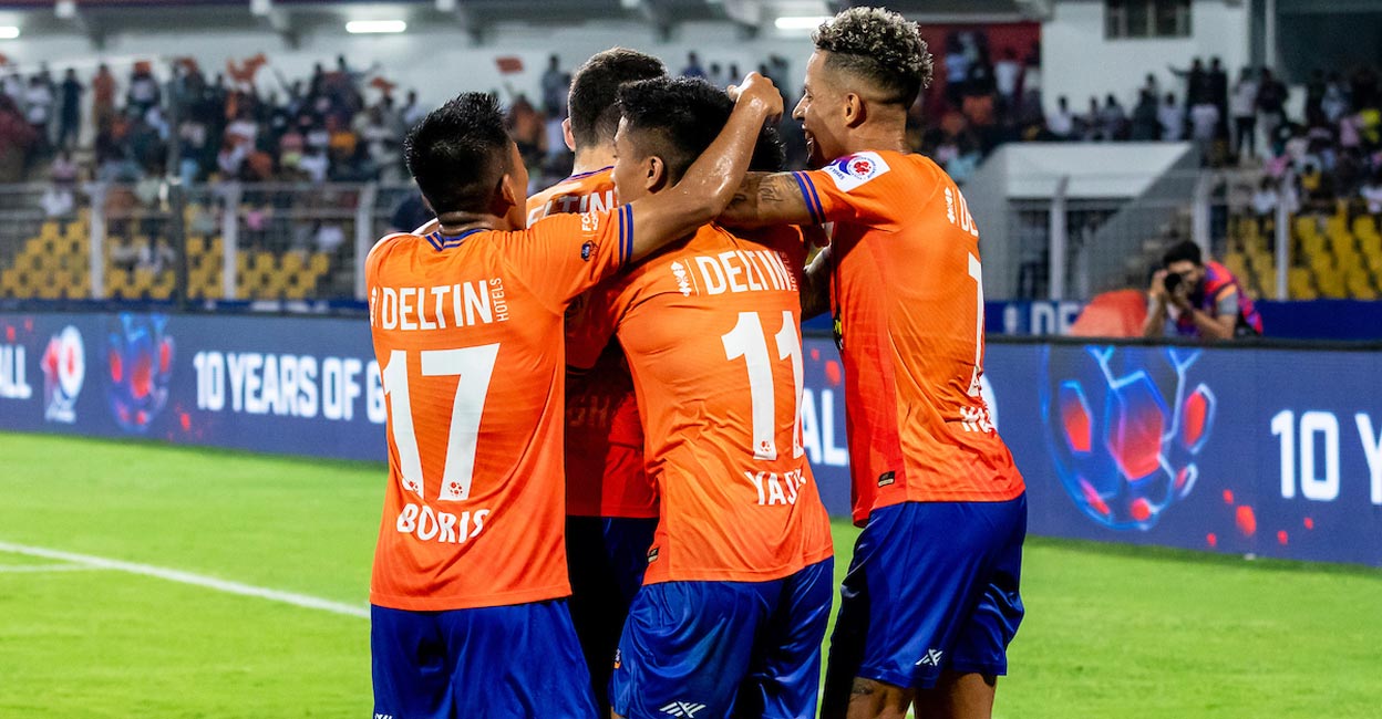 FC Goa players celebrate a goal. Photo: FSDL/ISL