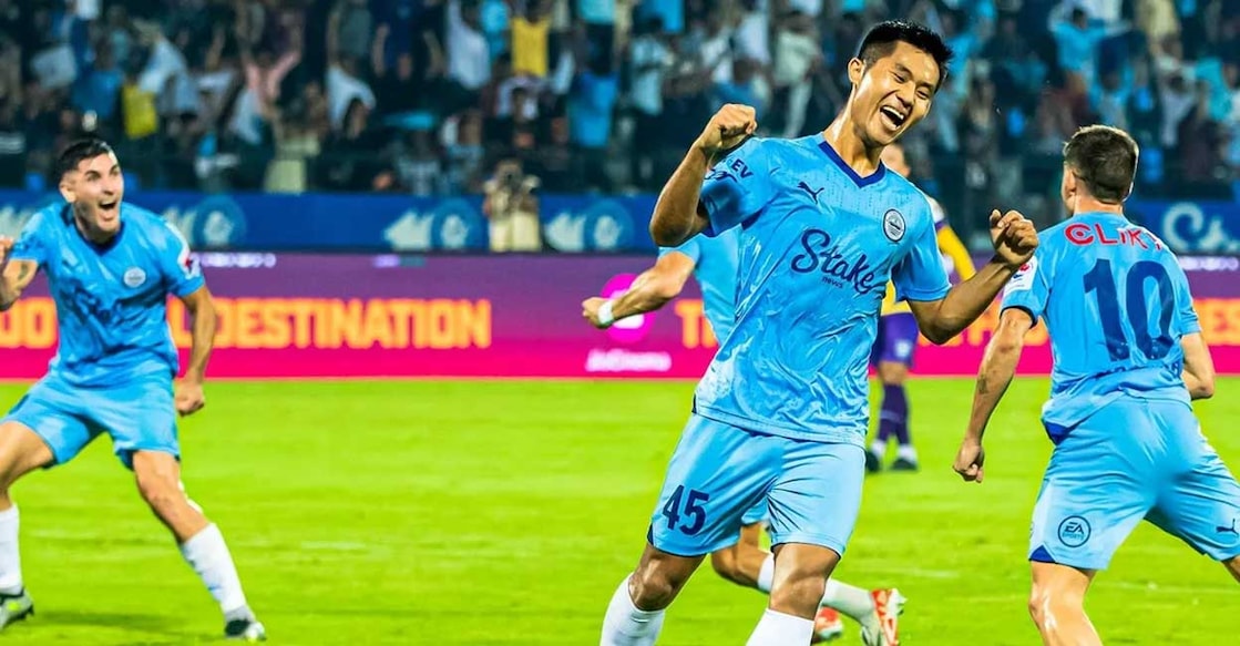 Players of Mumbai City celebrate a goal. Photo: ISL