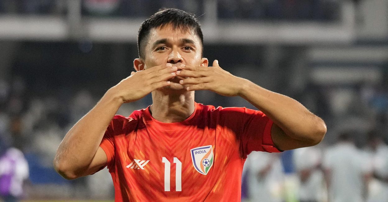 Sunil Chhetri acknowledges the fans after winning the SAFF Championship 2023. File photo: PTI/Shailendra Bhojak