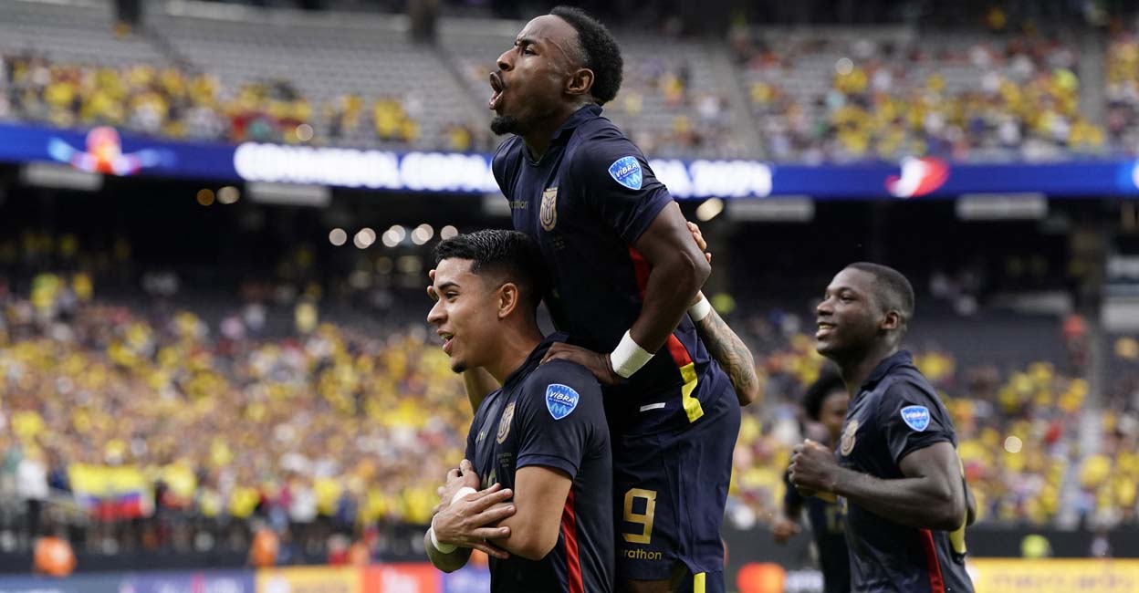 Jun 26, 2024; Las Vegas, NV, USA;  Ecuador midfielder Kendry Paez (10) celebrates with midfielder John Yeboah (9) after scoring a penalty goal against Jamaica during the first half of a Copa America match at Allegiant Stadium. Mandatory Credit: Lucas Peltier-USA TODAY Sports