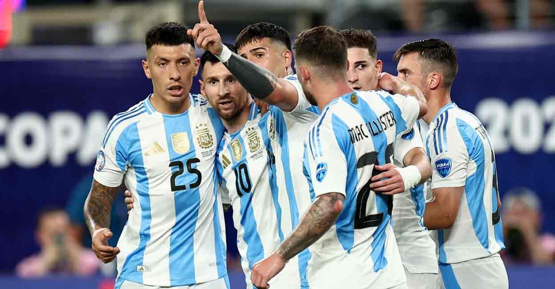 Argentina's Lionel Messi celebrates scoring their second goal with teammates Photo: REUTERS/Agustin Marcarian
