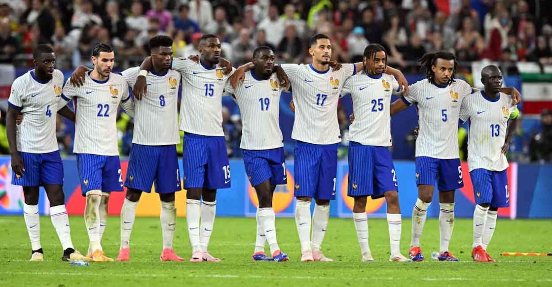  France players during the penalty shoot-out. Photo: REUTERS/Carmen Jaspersen